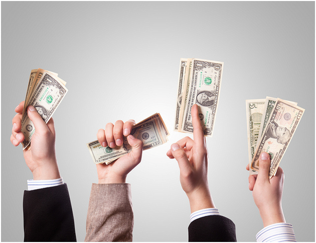 hands with money
