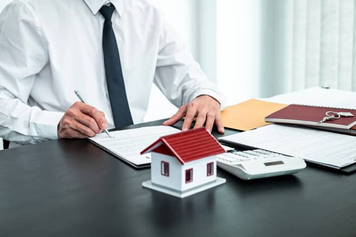 Effective Strategies to Manage & Pay Off Consolidation Loans