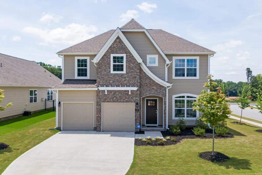 Ontario home financed through a Mortgage Broker Store private mortgage